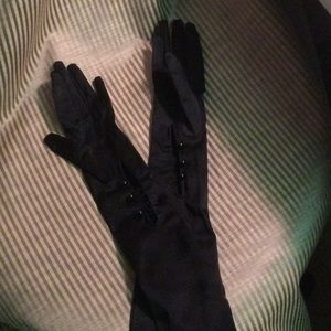 Italian nylon/rayon black opera-length gloves